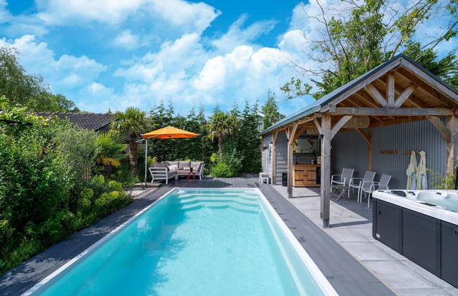 Holiday Home With Bubble Bath - Foto 23