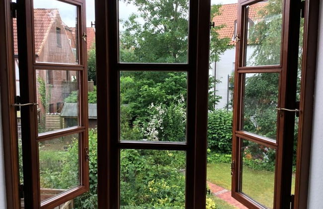 At the Provision House Modern Retreat - Photo 33