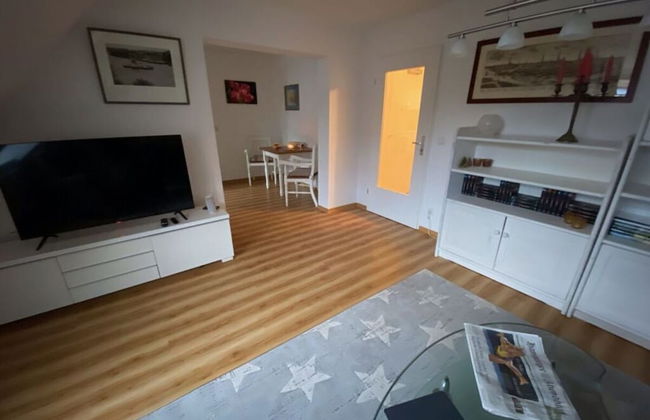 At the Provision House Modern Retreat - Photo 4