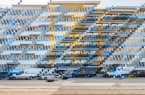 Foto 1 - Apartment in Koksijde With sea Beach