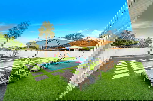 Foto 38 - Luxury Home w Heated Pool, Gym, Playground & More!
