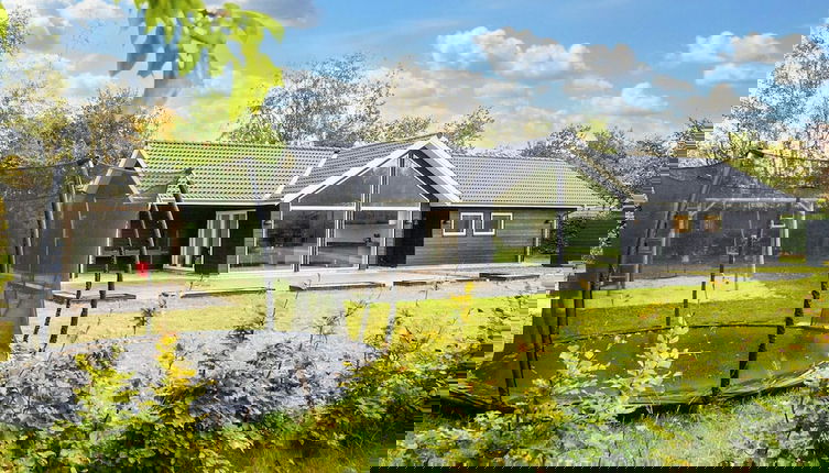 Foto 1 - 4 Star Holiday Home in Glesborg