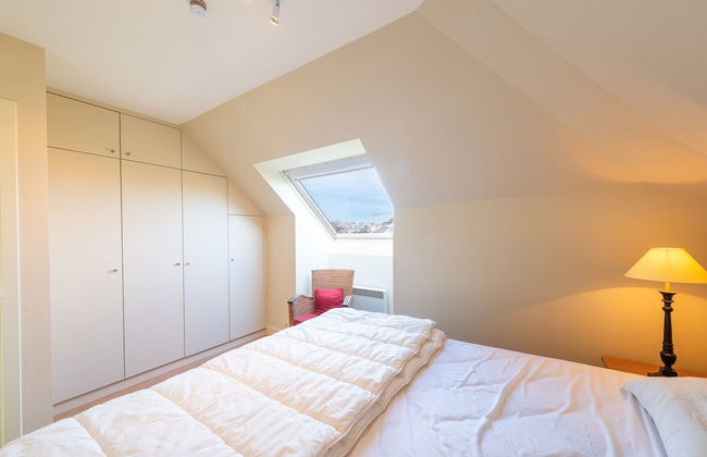 Attractive Apartment With Magnificent View - Photo 5