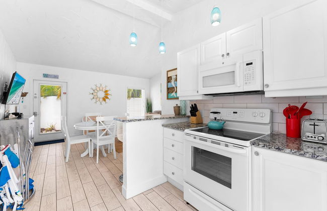 Crescent Beach Villas - West by Beachside Management - Foto 7