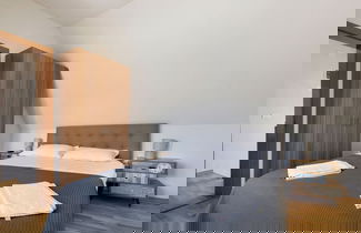 Photo 1 - Aki Gray Apartment Serene Oasis