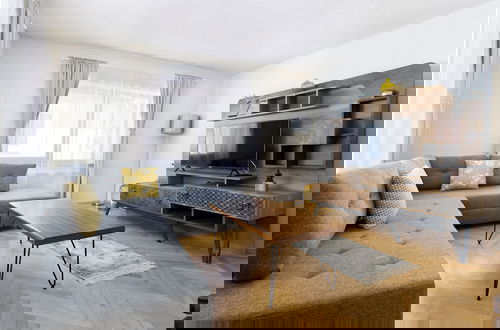 Foto 52 - Aki Gray Apartment Serene Oasis