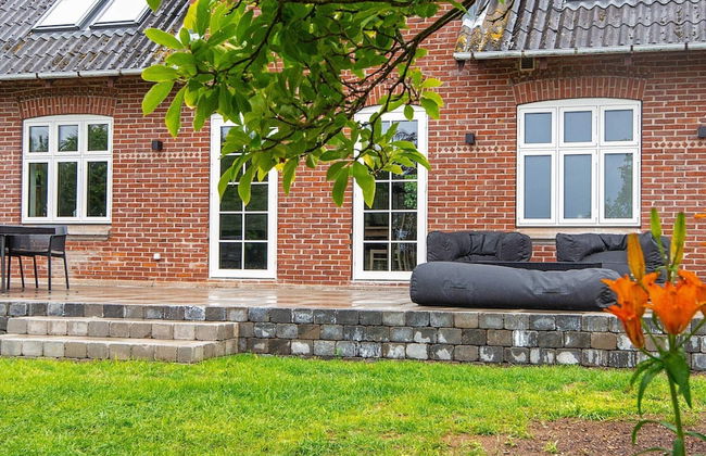 8 Person Holiday Home in Bjert - Photo 19
