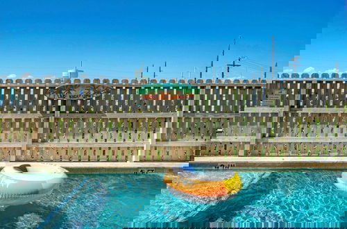 Foto 42 - Laid Back Lime by AvantStay | Near Beach w/ Pool, Complimentary Pool Warmer