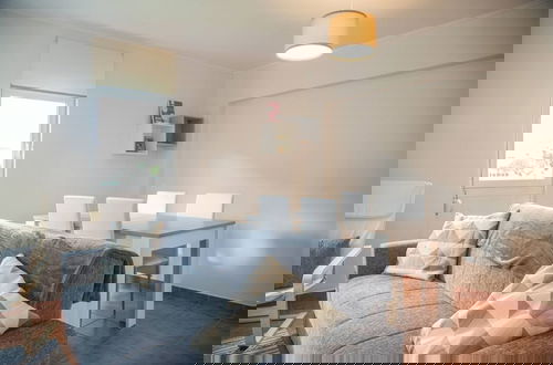 Photo 1 - Peaceful and Serene 3 Bedroom Apartment in Lisbon