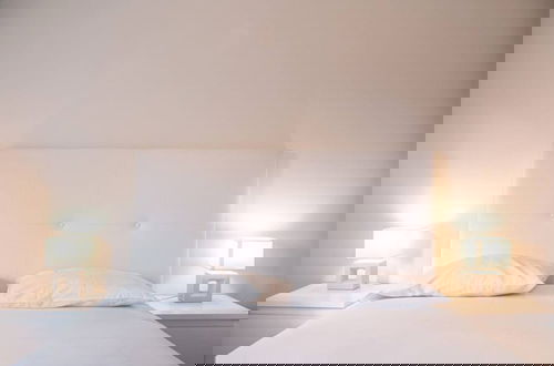 Photo 5 - Peaceful and Serene 3 Bedroom Apartment in Lisbon