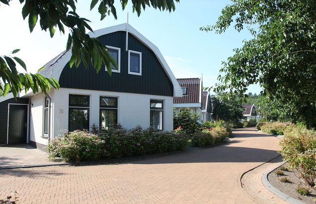 Luxury Holiday Home with Hot Tub at Dutch Coast - Foto 26
