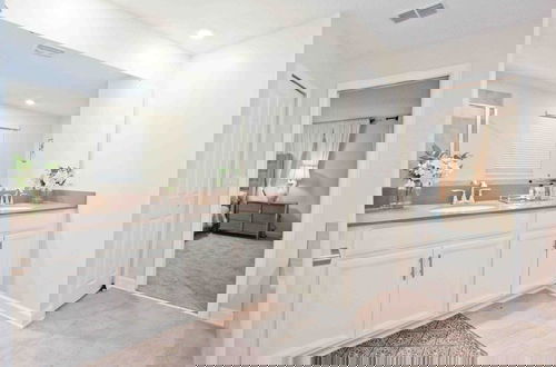 Foto 31 - Storey Lake 7 Bedroom With Extra Large Bedrooms! 7 Home by RedAwning