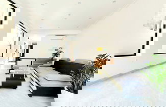 Foto 2 - LuxHomes Apartment