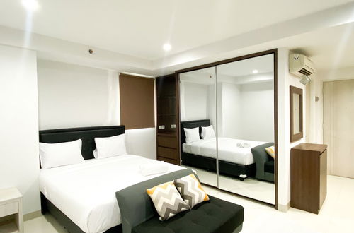 Photo 6 - Modern Look Studio At Azalea Suites Apartment