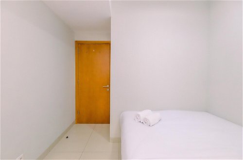 Photo 4 - Homey And Minimalist 1Br The Mansion Kemayoran Apartment