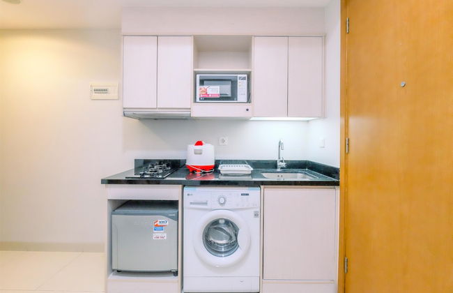 Homey And Minimalist 1Br The Mansion Kemayoran Apartment - Foto 8
