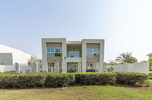 Photo 49 - Luxury 5B Villa Private Garden in Ras Al Khaimah