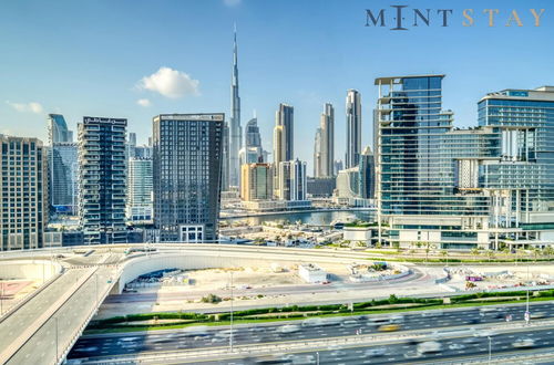 Photo 13 - Chic Studio w Panoramic Burj Khalifa Views