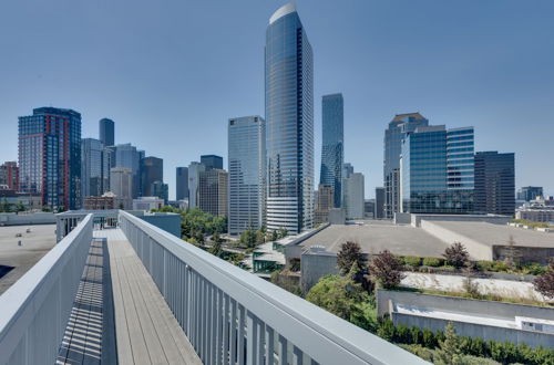 Foto 11 - Downtown Seattle Condo w/ Rooftop Deck + Views