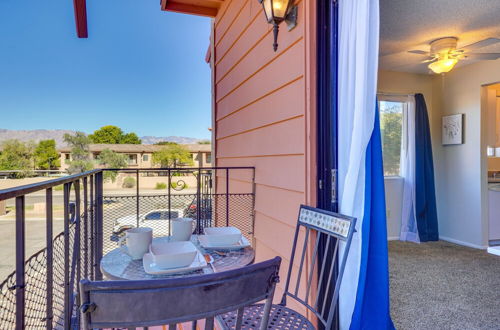 Foto 19 - Cozy Tucson Condo w/ Mountain-view Balcony