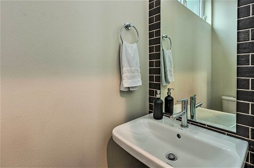 Photo 9 - Seattle Vacation Rental ~ 2 Mi to Downtown
