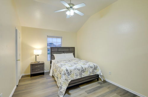 Photo 4 - Quiet Killeen Townhome, 5 Mi to Fort Hood Shopping