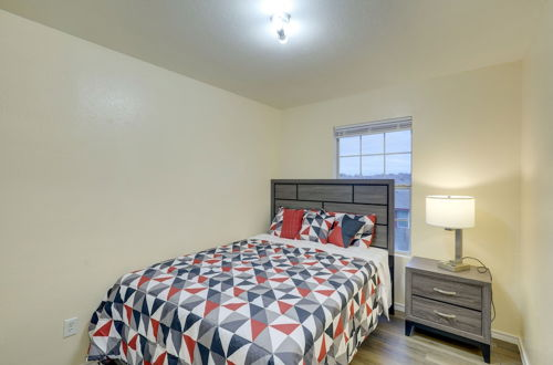 Foto 10 - Quiet Killeen Townhome, 5 Mi to Fort Hood Shopping