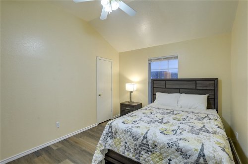 Photo 3 - Quiet Killeen Townhome, 5 Mi to Fort Hood Shopping