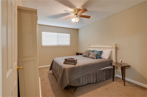 Photo 23 - Fresno Apt Near Attractions, Shopping & Dining