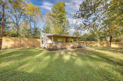 Foto 21 - Cozy Montgomery Cottage w/ Porch, Near Lake Conroe