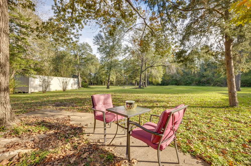 Photo 11 - Cozy Montgomery Cottage w/ Porch, Near Lake Conroe