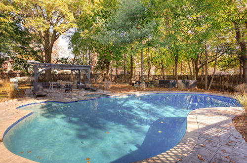 Photo 23 - Spacious New Jersey Home: Pool & Fire Pit