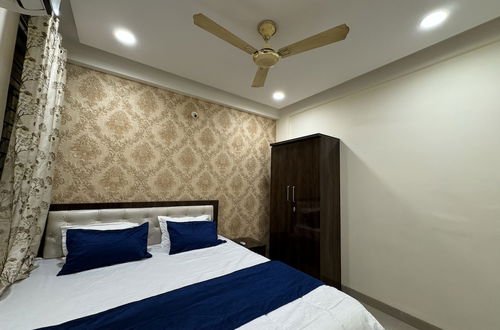 Photo 10 - Home Escape 2bhk Apartments