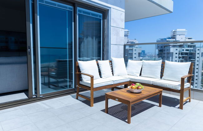 SeaFront Luxurious 3 BR Apartment - Foto 16