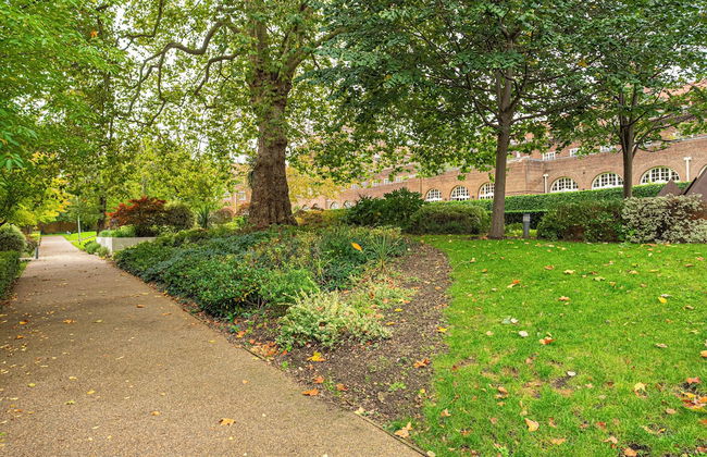 Scott's Avenue by Underthedoormat - Foto 25