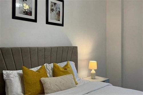 Photo 3 - Stunning 2-bed Apartment in Dartford