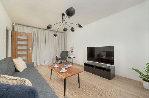 Photo 16 - Charming Trzebnicka Apartment by Renters