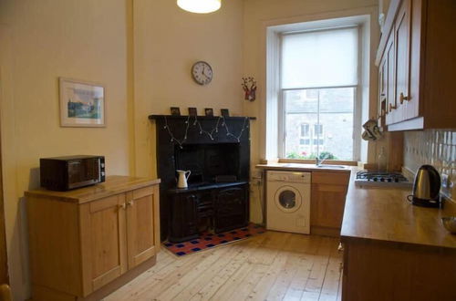 Photo 1 - Altido Cosy 1-Bed Flat Near The Scottish Gallery