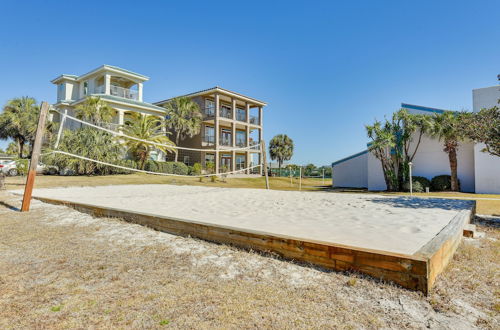 Photo 7 - Destin Home w/ Community Pool & Beach Access