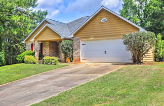 Photo 1 - Charming Stockbridge Home: 23 Mi to Atlanta