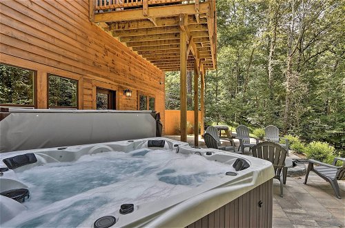 Photo 35 - New Construction With Modern Design & Hot Tub
