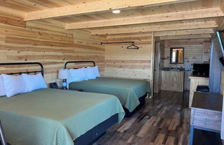 Foto 2 - Pine Haven Lodging