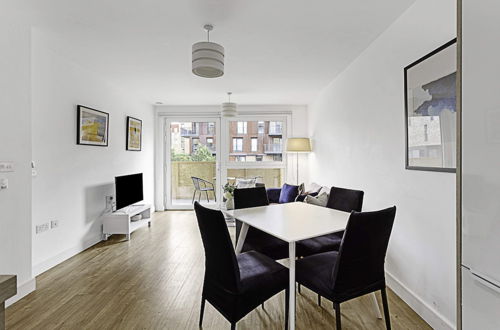 Photo 16 - Beautiful Apartment in Surrey Quays