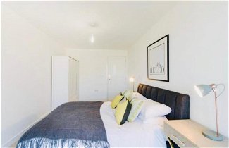 Foto 2 - Impeccable 1-bed Apartment in London