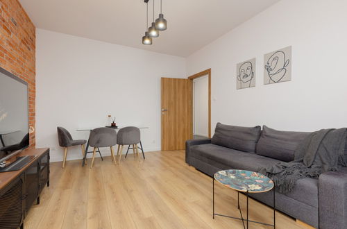 Photo 13 - Minimalist Apartment in Łódź by Renters