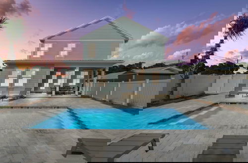 Photo 1 - Blissful Getaway 4 BDR Whole Home Heated Pool!