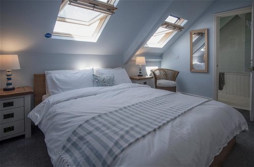 Photo 10 - The Nest - 1 Bedroom Apartment - Tenby