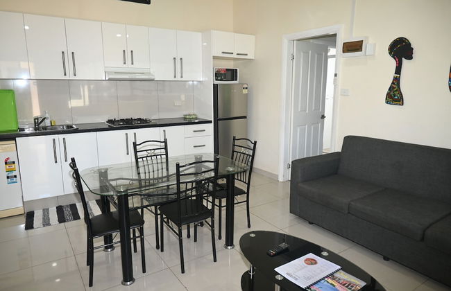 New Door Apartments - Photo 5