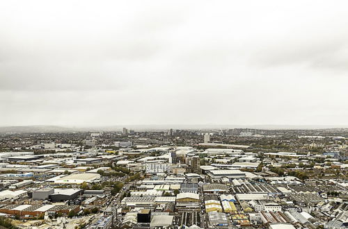 Photo 22 - Modern Sky-high Flat In North Acton