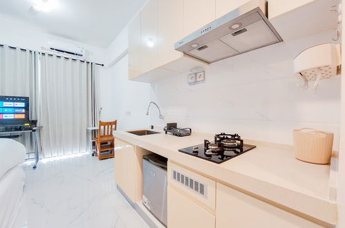 Photo 5 - Simply Studio At Sky House Bsd Apartment